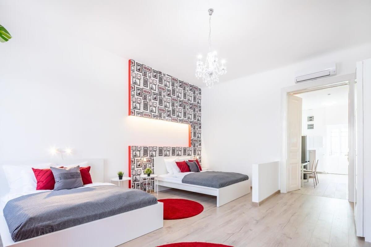 Super Central Convenient Apartment Budapest Exterior photo